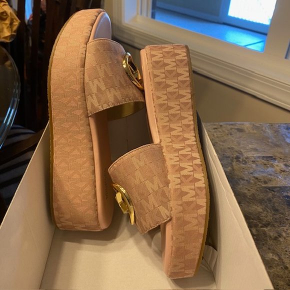 Michael Kors Sadler Wedge Sandal - Picture 3 of 5